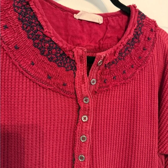 We the Free Burgundy Sweater *GREAT USED CONDITION* - Picture 6 of 12